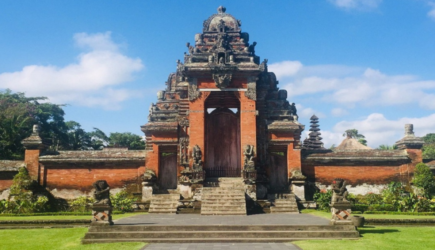 Bali Temples: Exploring the Spiritual Treasures of the Island